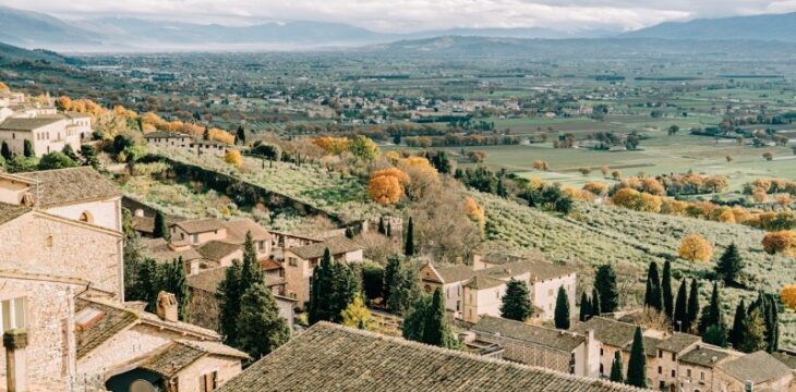 Ritiri spirituali in Italia che offrono profondi percorsi verso la pace interiore